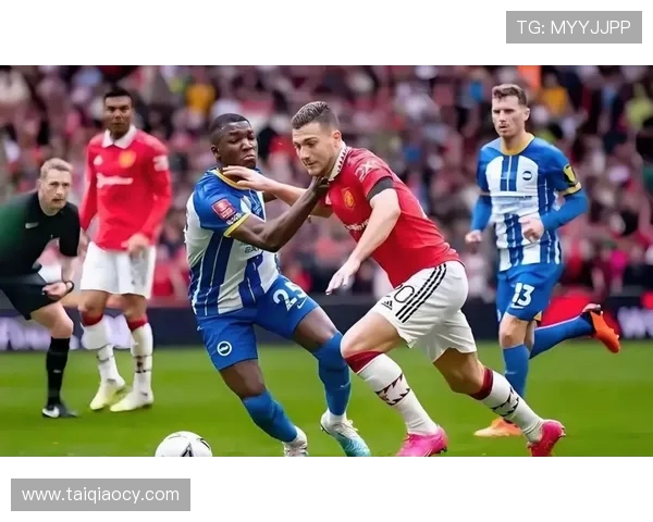 尤文图斯与曼联激战在即10月24日巅峰对决引发球迷热议