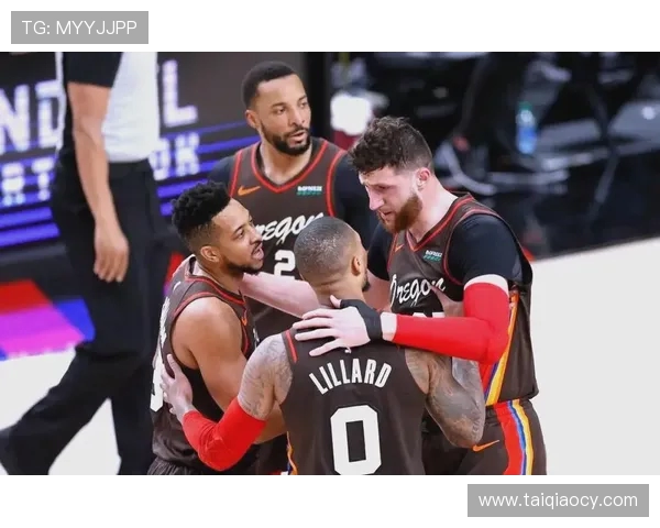 开拓者与公牛激战正酣球迷期待精彩对决与绝妙表现