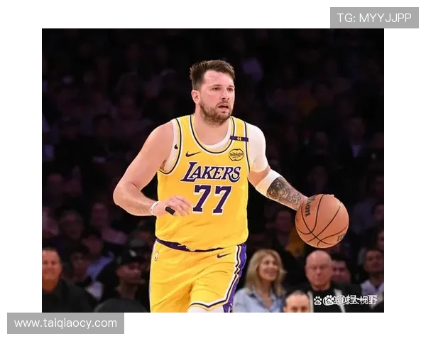 湖人队与黄蜂队激战3月7日期待精彩对决与球星表现