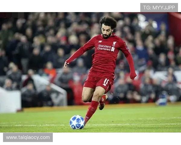 萨拉赫的传奇之路:从埃及小镇到世界足球之巅的辉煌历程 萨拉赫的传奇之路:从埃及小镇到世界足球之巅的辉煌历程