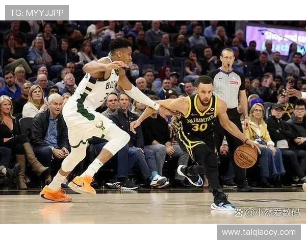 雄鹿与勇士精彩对决全场回放重温篮球盛宴的激情与精彩瞬间