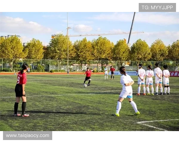 杭州与深圳极限运动队赛后技术分析与战术对比探讨